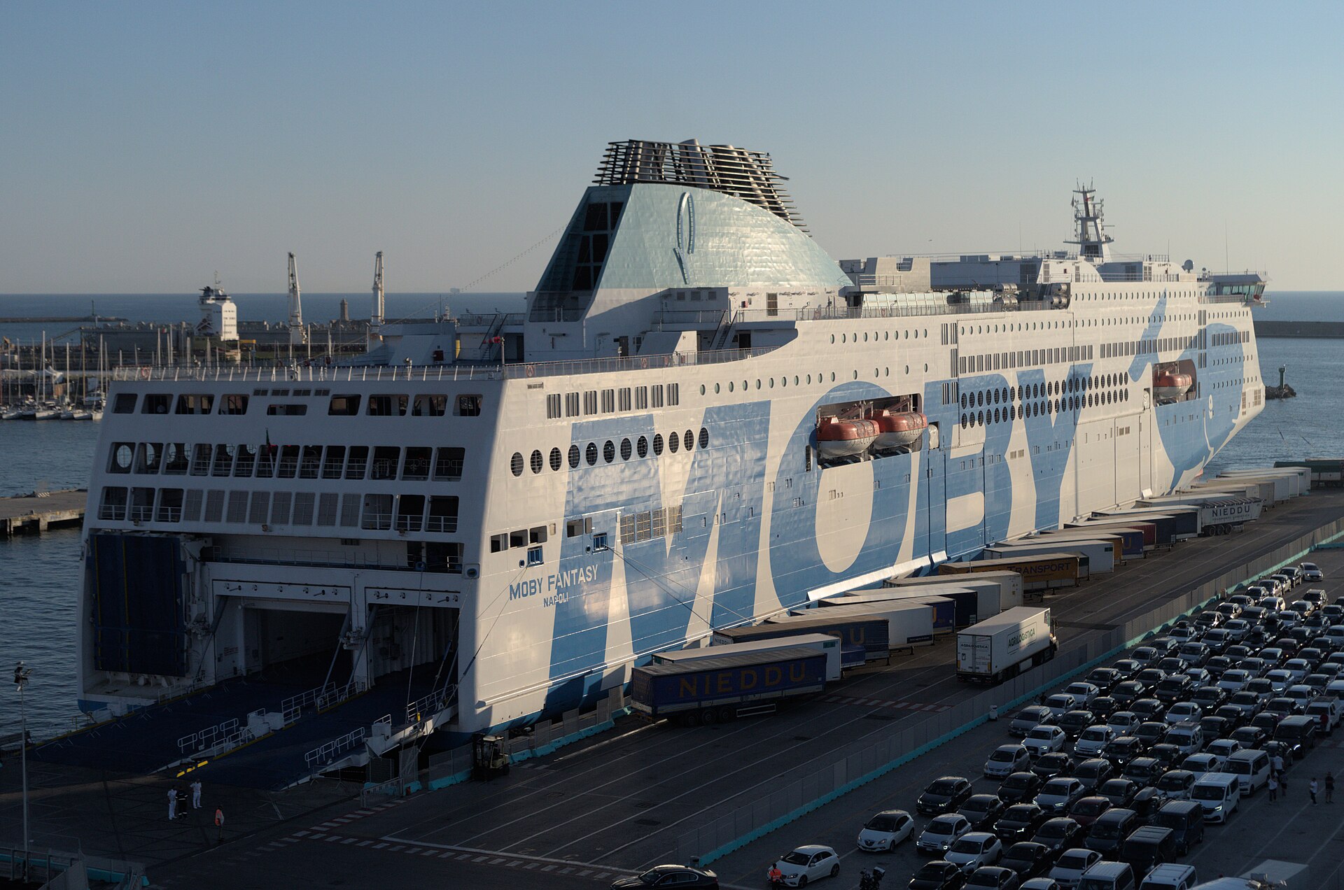 Livorno cruise port terminal